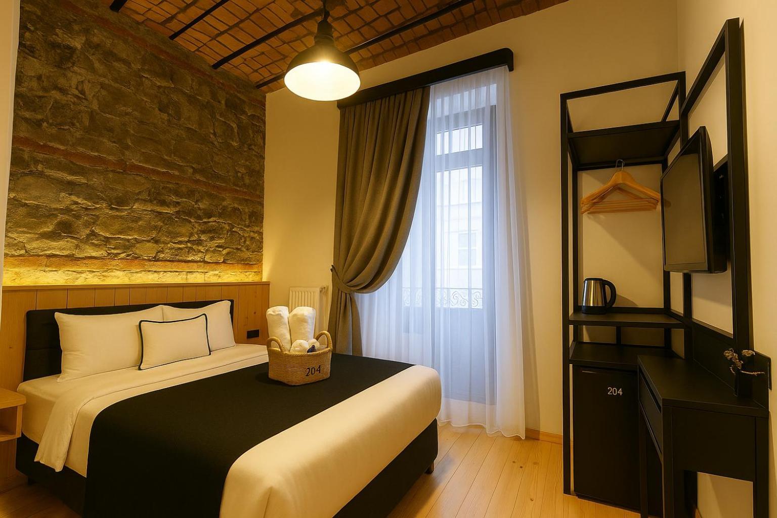 Istanbul Taksim Istiklal Street Kamil Hotel - Historical المظهر الخارجي الصورة